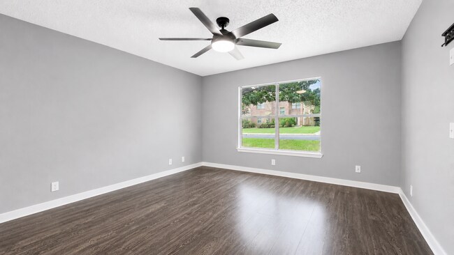 Building Photo - 13354 Greenstone