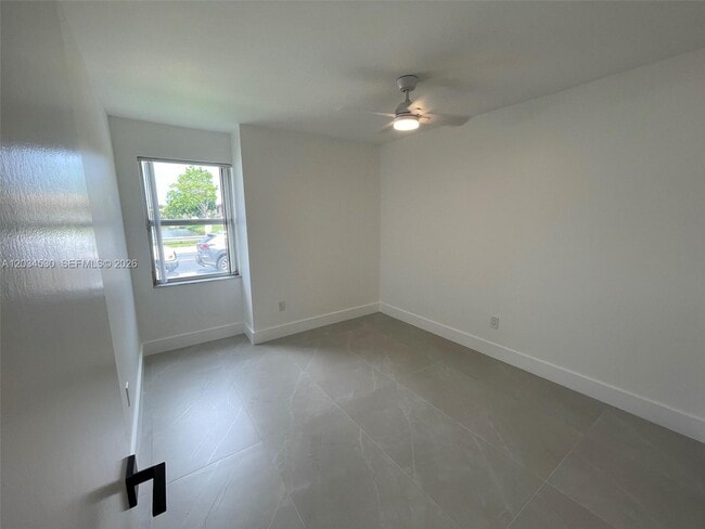 Building Photo - 3325 NW 79th Way