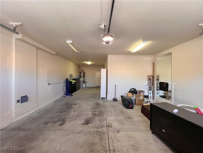 Building Photo - 599 Center Green Dr