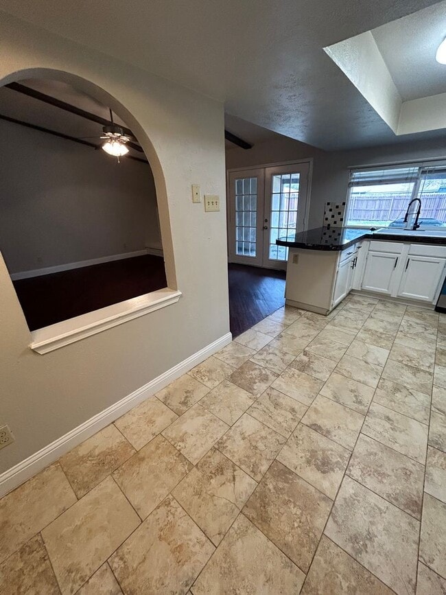 Building Photo - 2809 Dove Meadow Dr