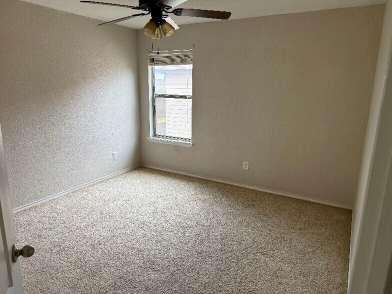 Building Photo - 6623 San Miguel Way