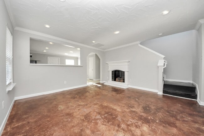 Building Photo - 19019 Remington Park Dr