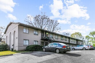 Building Photo - Avondale Forest