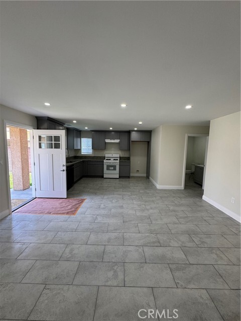 Building Photo - 8548 Boyson St