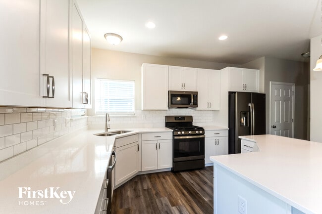 Building Photo - 476 Timber Valley Trail