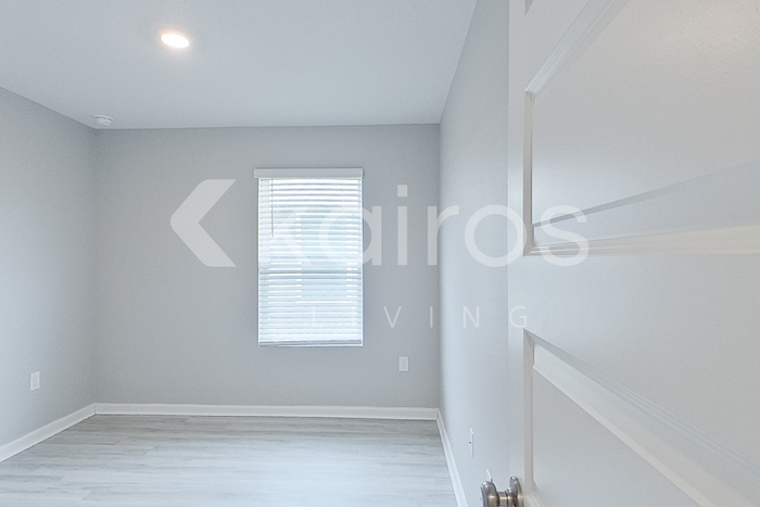 Building Photo - 155 Swallowtail Ln