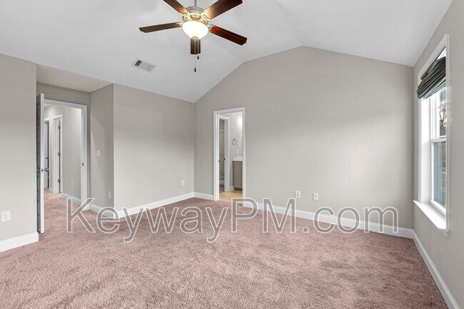 Building Photo - 124 Canton Park Ave