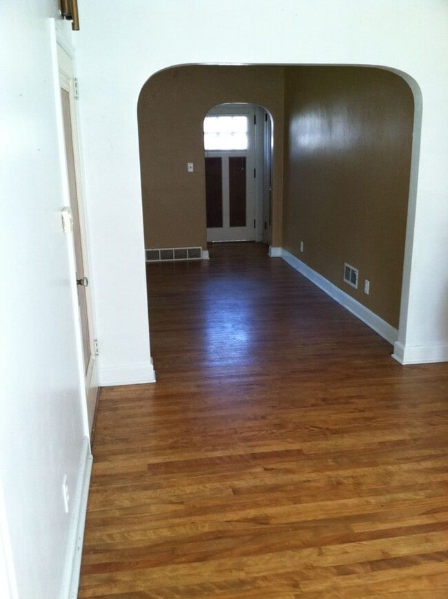 Building Photo - 3 Bed 1 Bath Single Family Home in Wausau