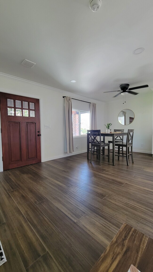 Building Photo - 3743 Pueblo Ave