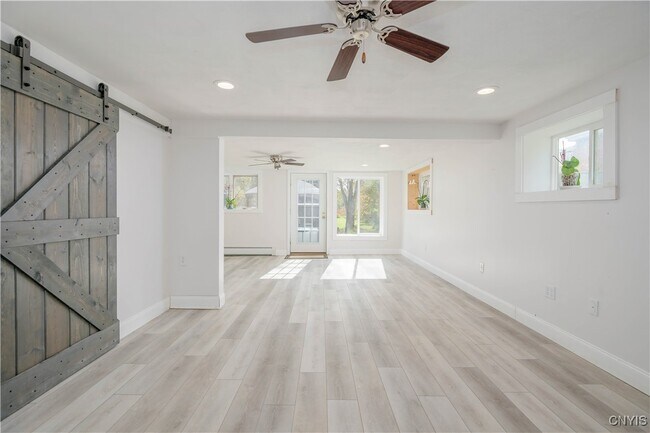 Building Photo - 68 Onondaga St