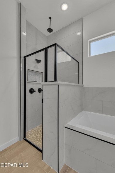 Building Photo - 7424 Rio Rimac Dr