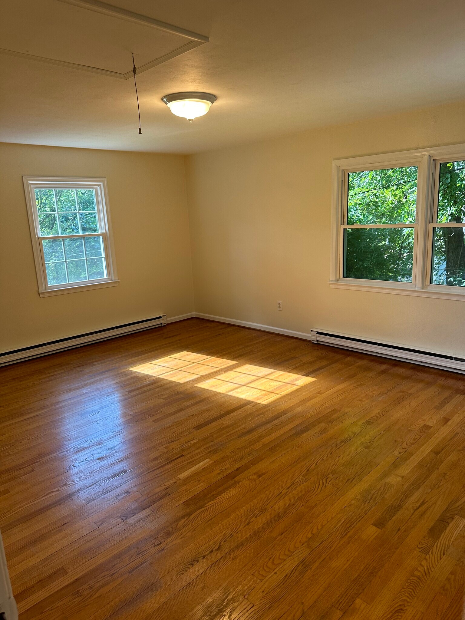 Bedroom - 6002 Granby St