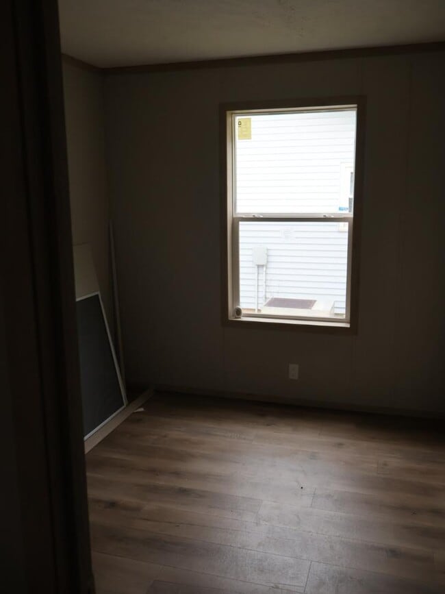 Building Photo - 200 Gregory Ln