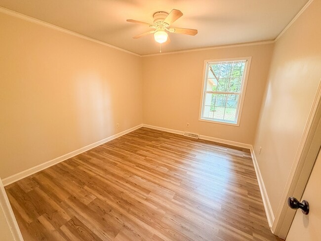 Building Photo - 309 Verner Dr