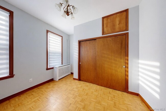 Building Photo - 7-87 Woodward Ave