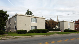 Building Photo - 16895 Lahser Rd