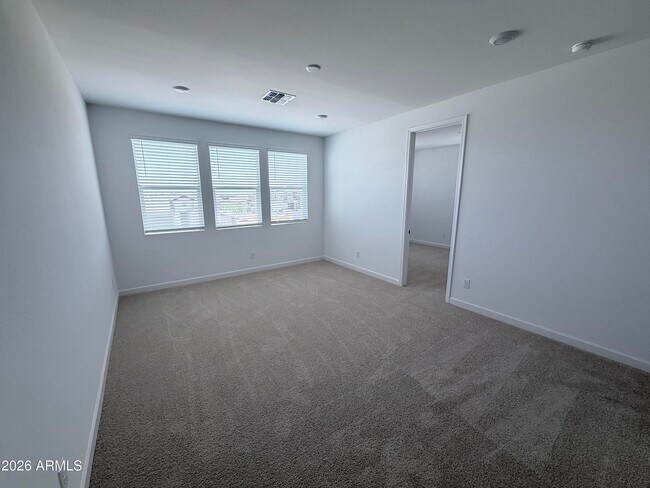 Building Photo - 7022 W Pinnacle Vista Dr