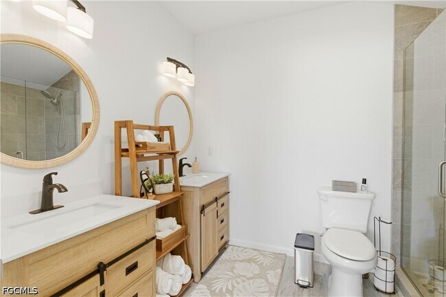 Building Photo - 2669 Coco Plum Dr