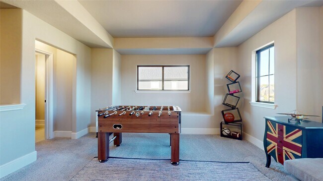 Building Photo - 8305 Greenleaf Ridge Way