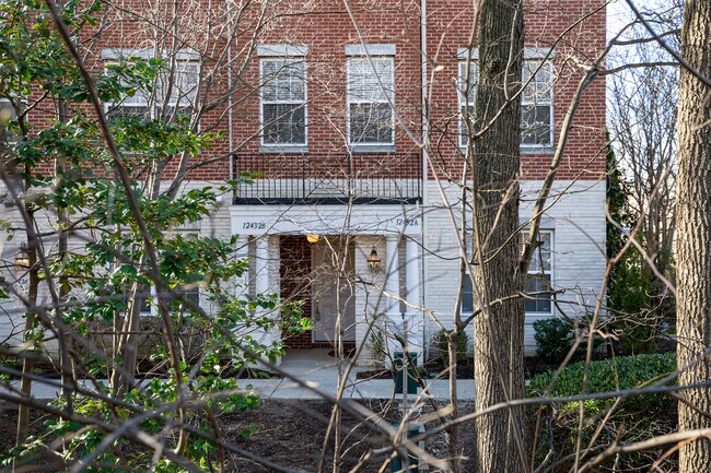 Building Photo - 12432 Liberty Bridge Rd