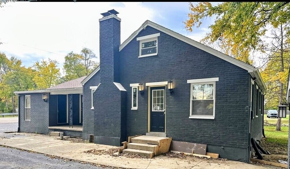 Primary Photo - 8079 W Third St