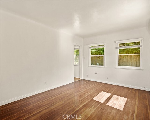 Building Photo - 657 E Jefferson Ave