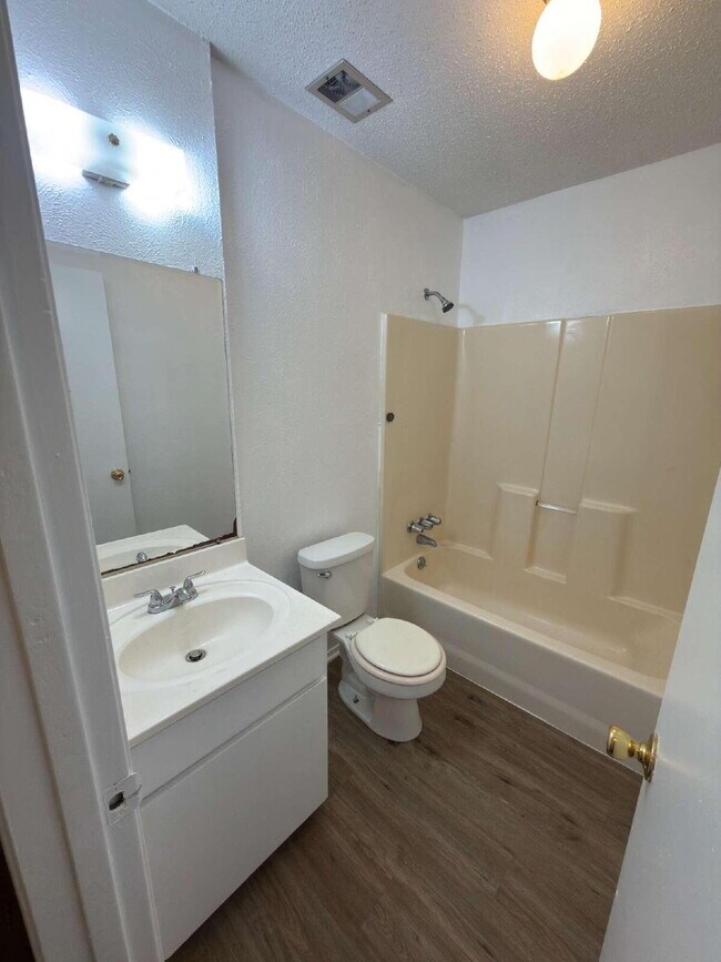 Building Photo - 3/2/2 Arlington Home for Lease