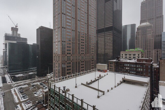 Building Photo - 235 W Van Buren St