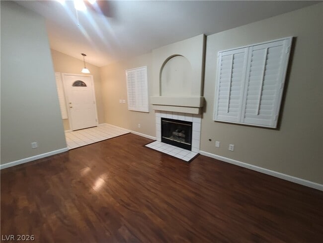 Building Photo - 2458 Color Canyon Way