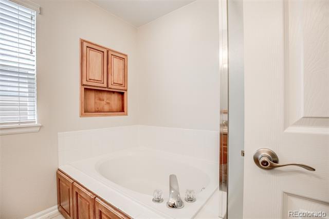 Building Photo - 2894 Bixby Ct
