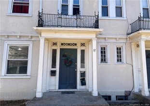 Building Photo - 12 Lorraine St