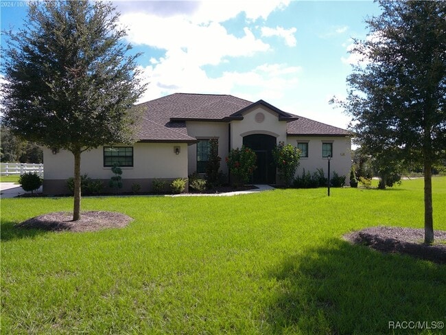 Building Photo - 1381 N Spend a Buck Dr