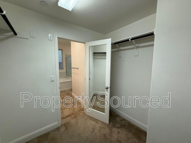 Building Photo - 656 Open Range Ave