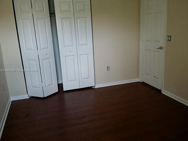 Building Photo - 2779 SW 82nd Ave