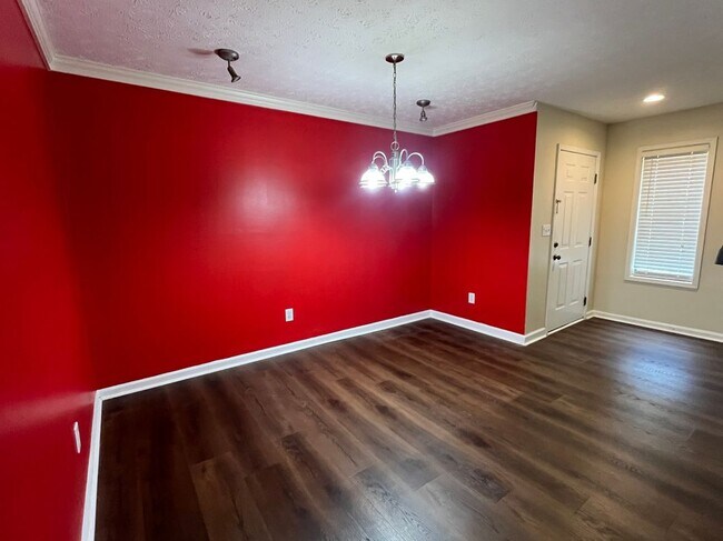 Building Photo - 1002 Parkaire Crossing