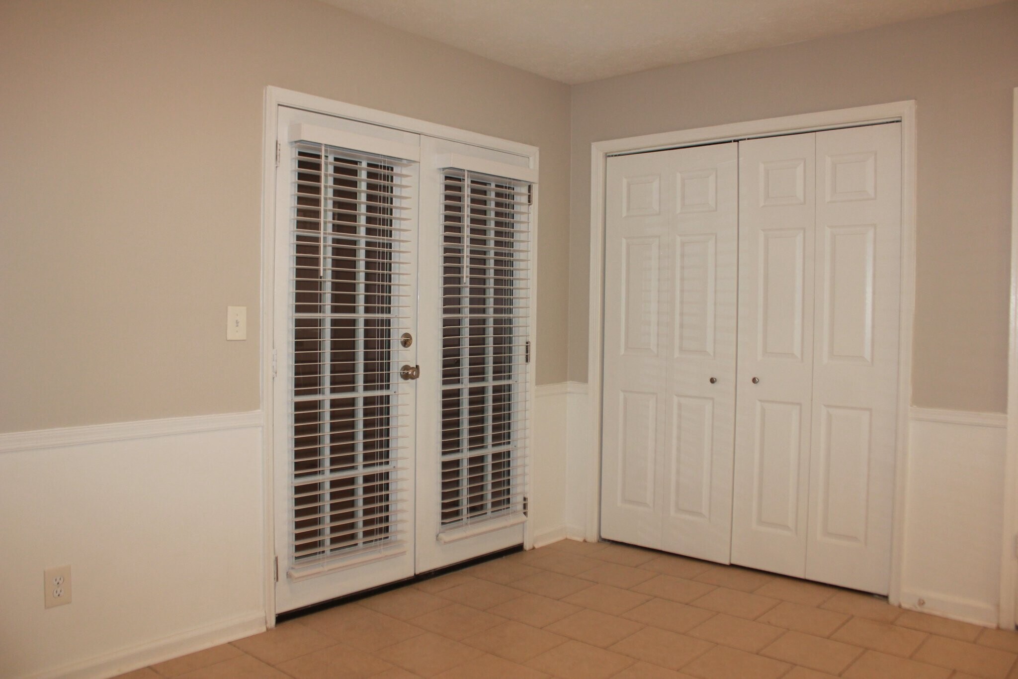 Building Photo - 4237 Dejohns Way