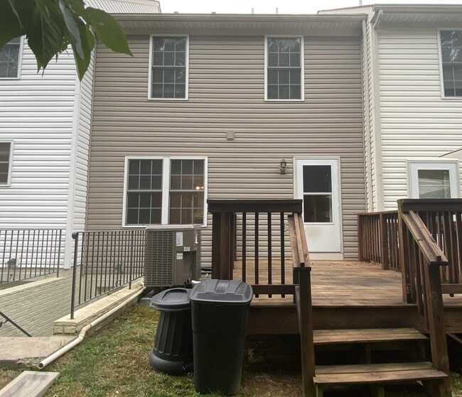 Building Photo - 67 Mabel Ln