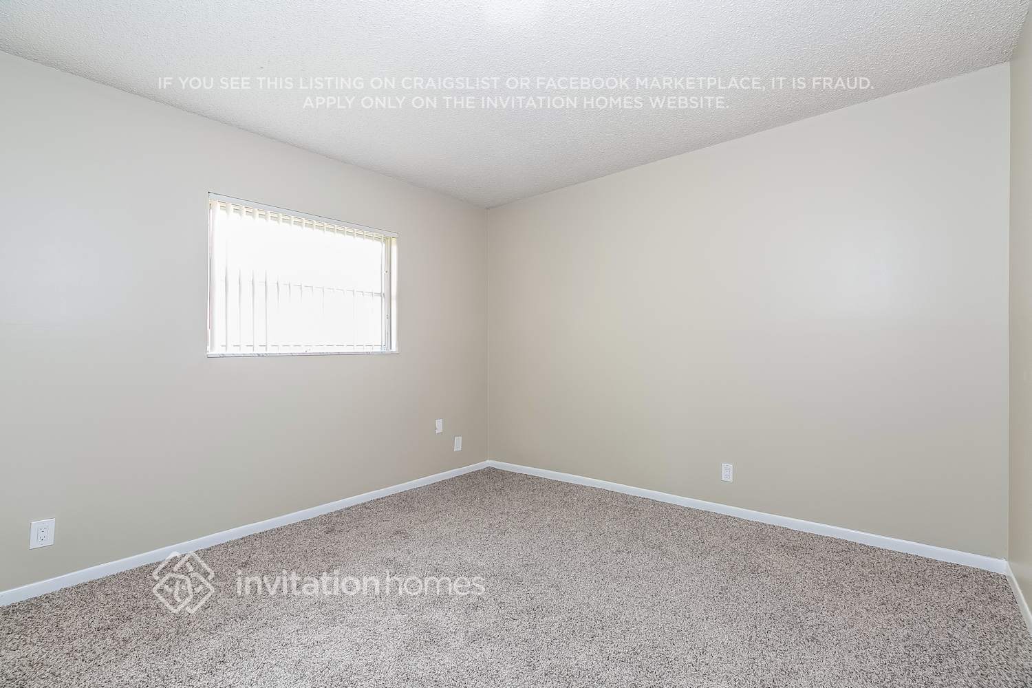 Building Photo - 3224 NW 118th Ln