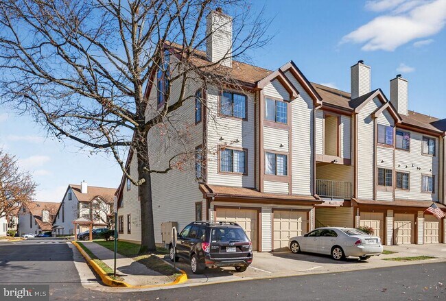 Building Photo - 6017 Curtier Dr