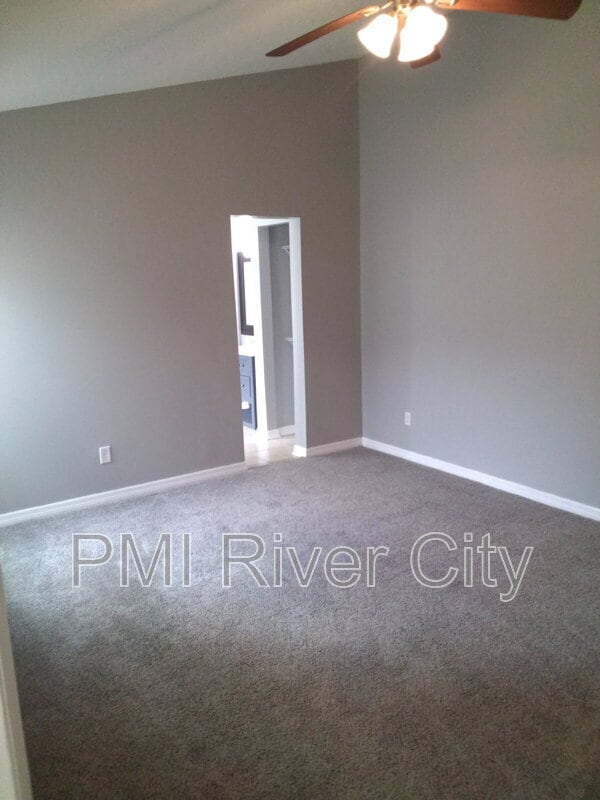 Building Photo - 818 Filmore Ln