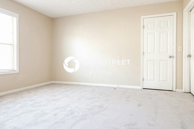 Building Photo - 4 Bedroom Pet-Friendly Home in Decatur, GA with Main Street Renewal