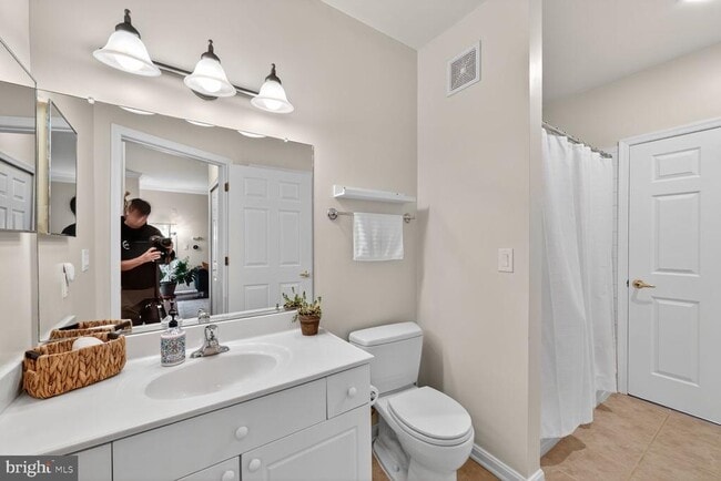 Building Photo - 4561 Strutfield Ln