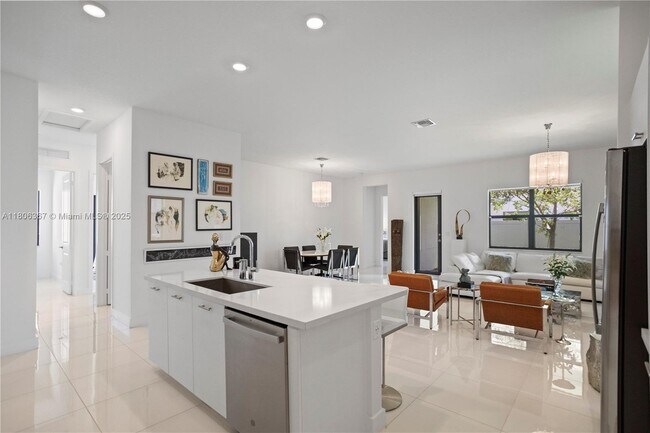 Building Photo - 4407 SW 175th Ave