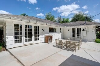 Building Photo - 3511 Broadmead Dr