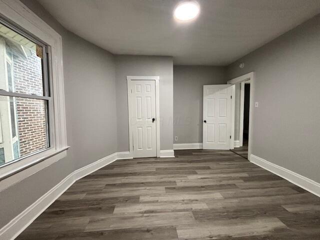 Building Photo - 823 Oakwood Ave