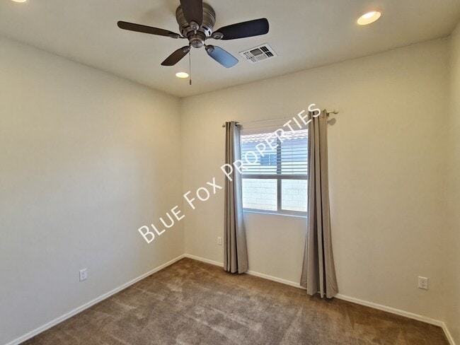 Building Photo - 34185 S Presidio Pl