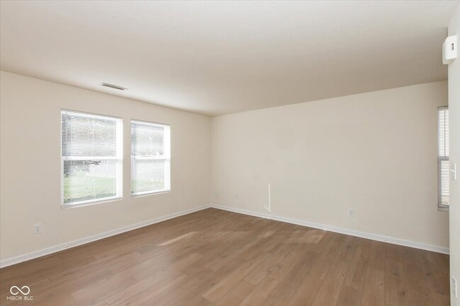 Building Photo - 1051 Taurus Ct