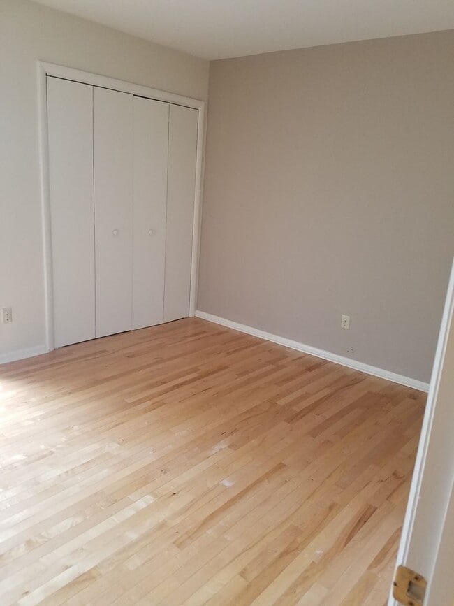 Building Photo - Condo Located at Borden Commons