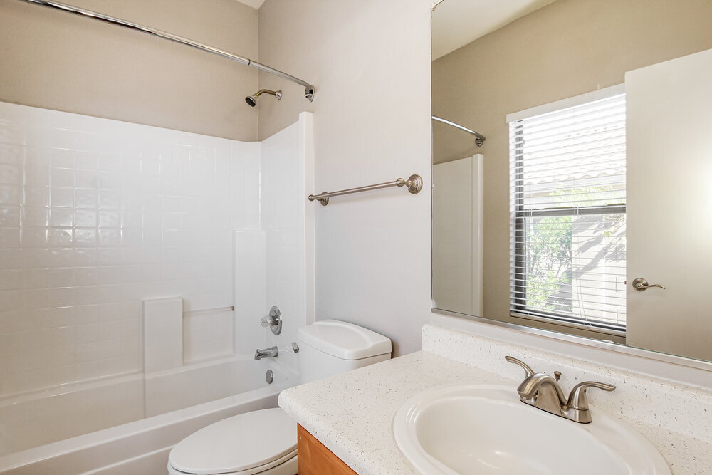 Building Photo - 735 E Michigan Ave