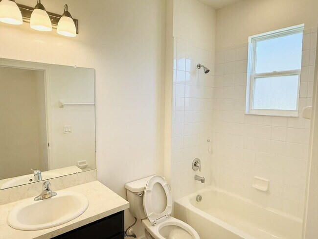 Building Photo - 234 Bella Prestwick Blvd